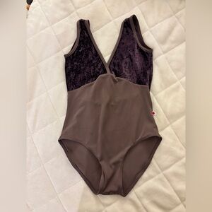Yumiko leotard Alicia